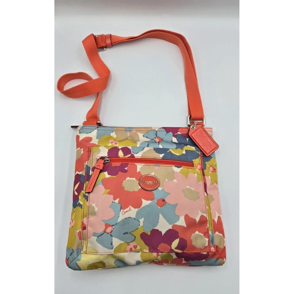Coach Signature Nylon Getaway Flower Print